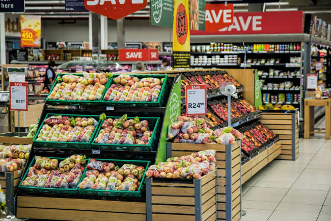 Fondo commerciale in vendita a Borgio Verezzi (SV)