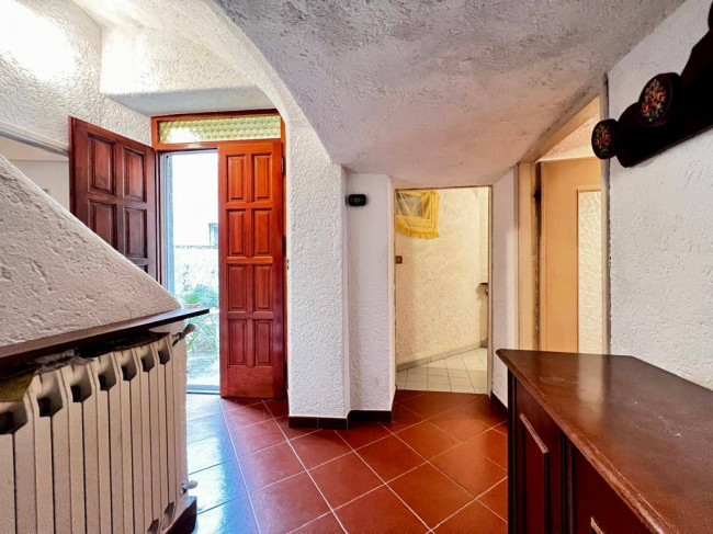 Casa indipendente in vendita a Borgio Verezzi (SV)