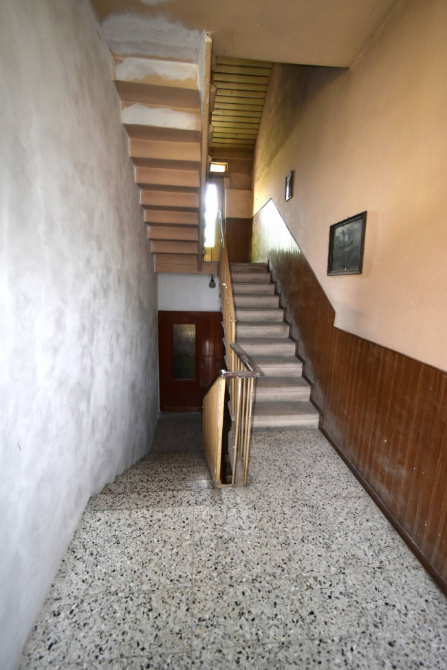 Casa semi-indipendente in vendita a Lomagna (LC)