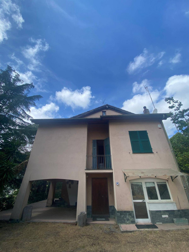 Villa in vendita a Albisola Superiore (SV)