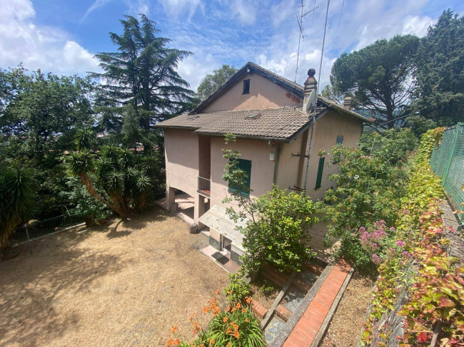 Villa in vendita a Albisola Superiore (SV)