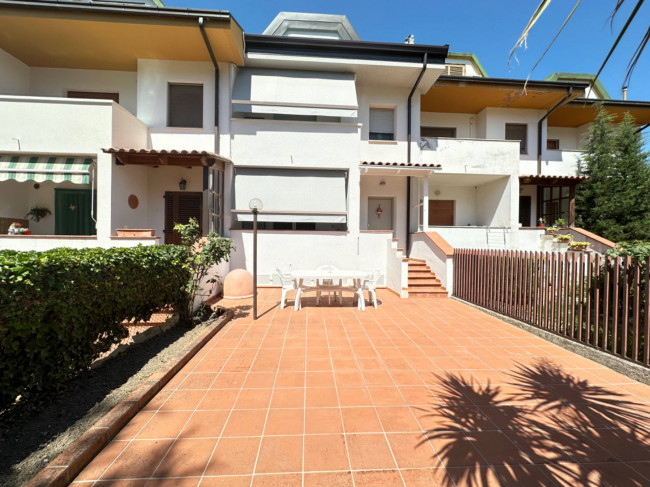 Villino a schiera a Folignano