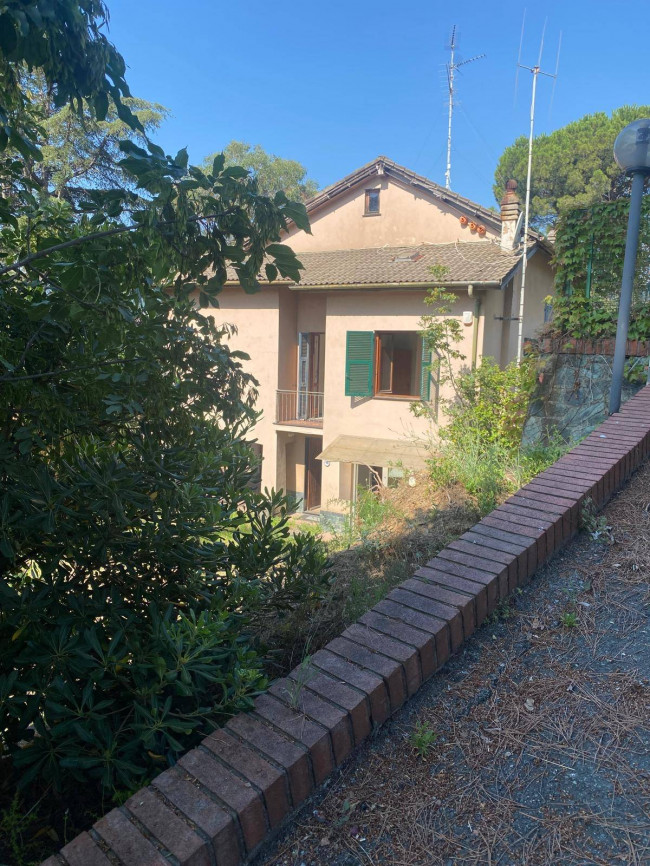 Villa in vendita a Albisola Superiore (SV)