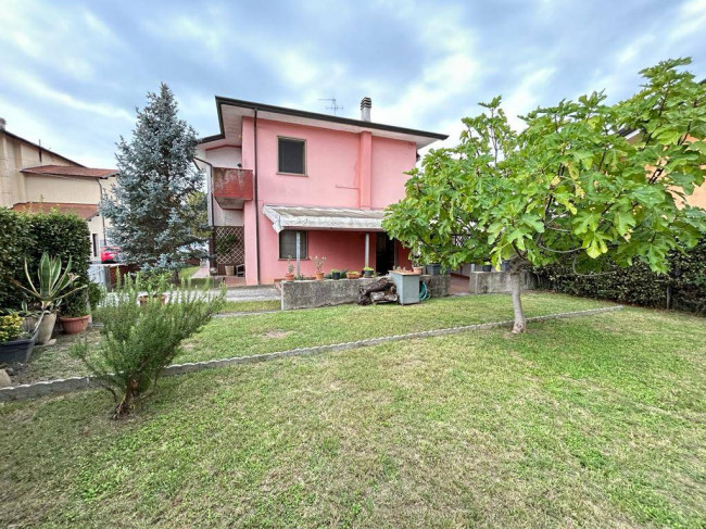 Villa in vendita a Piano Di Conca, Massarosa (LU)