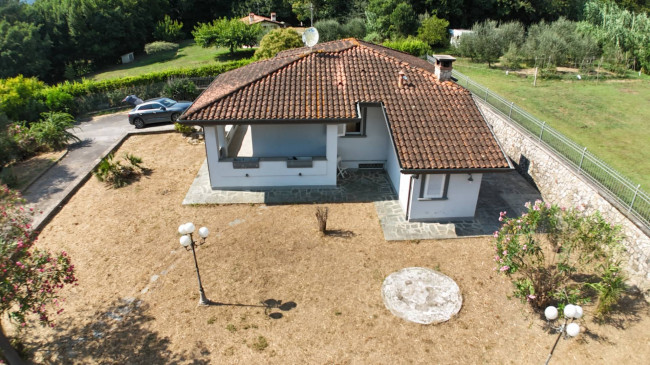 Villa in vendita a Camaiore (LU)