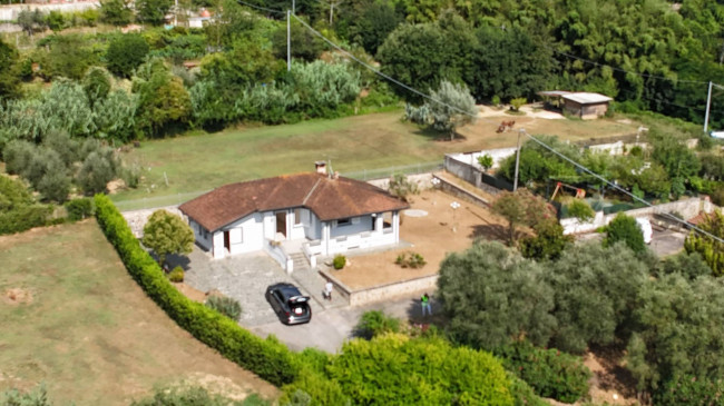 Villa in vendita a Camaiore (LU)