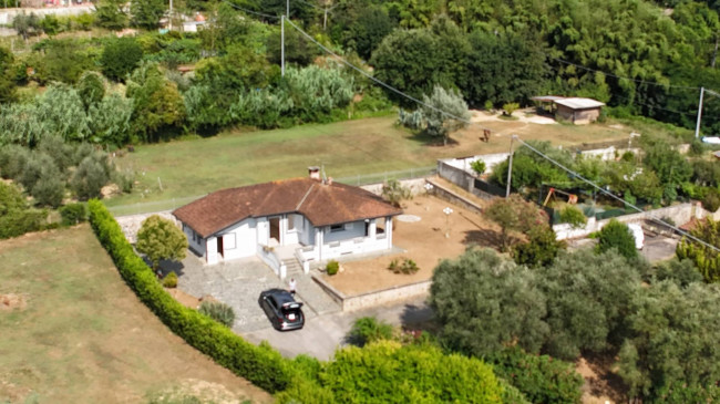 Villa in vendita a Camaiore (LU)