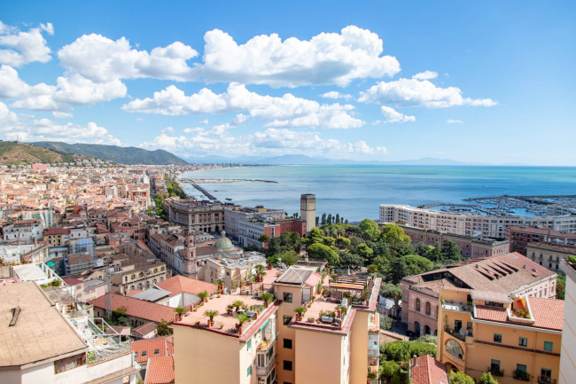 Appartamento in vendita a Salerno (SA)