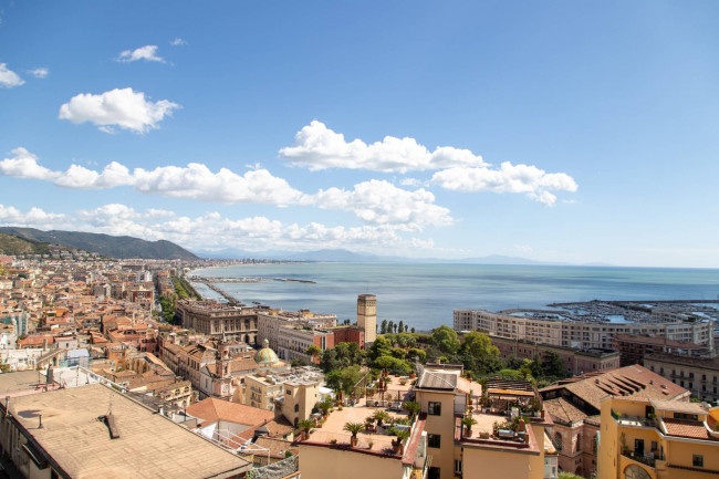 Appartamento in vendita a Salerno (SA)