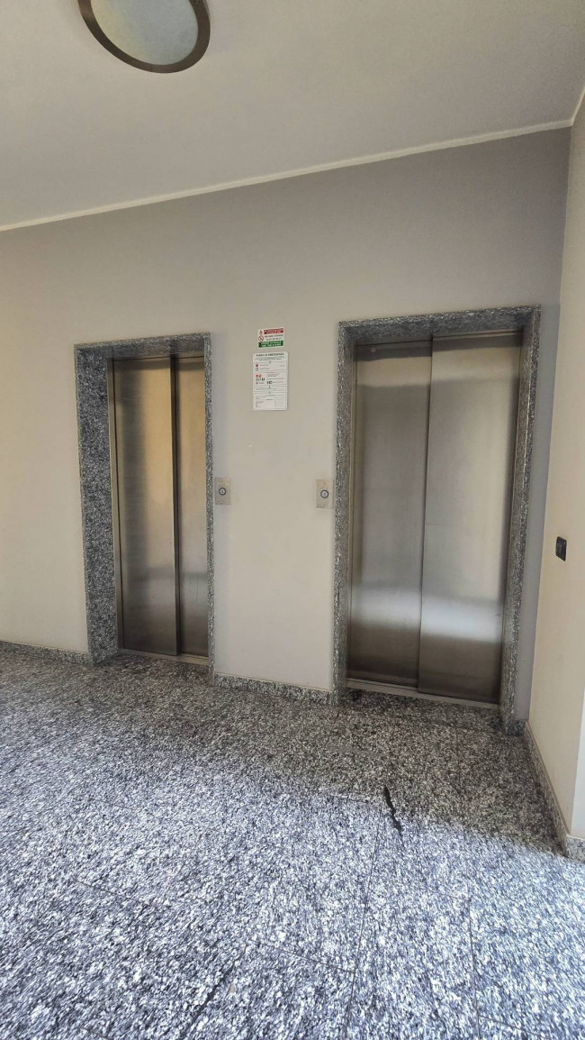 Appartamento in vendita a Bocconi, Milano (MI)