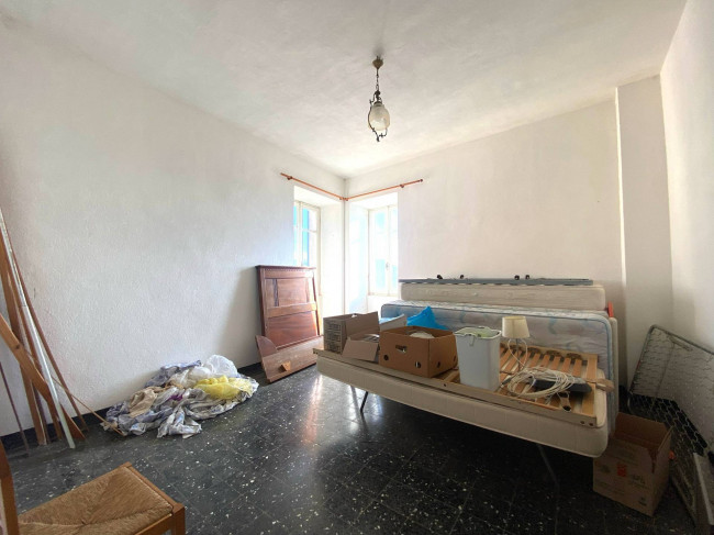 Casa semi-indipendente in vendita a Casanova Lerrone (SV)