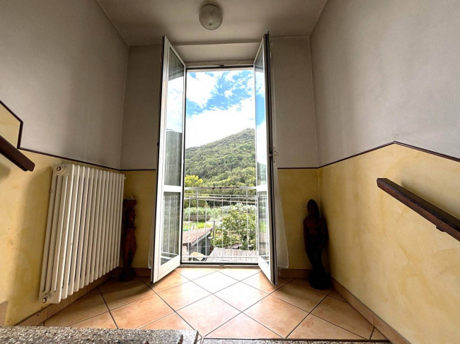 Casa semi-indipendente in vendita a Ortovero (SV)