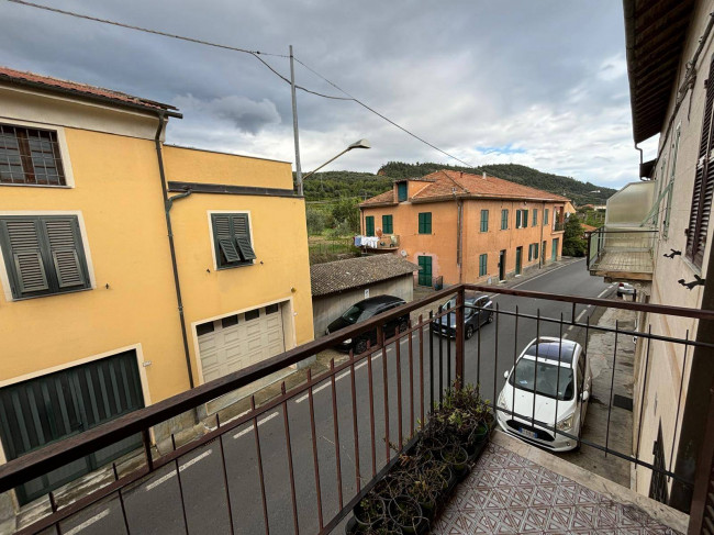 Casa semi-indipendente in vendita a Ortovero (SV)