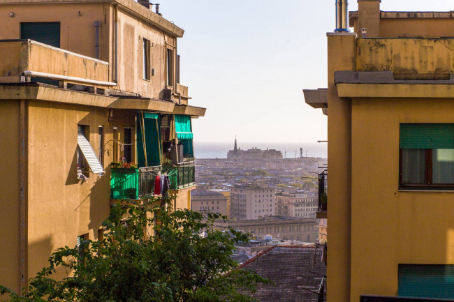 Appartamento in vendita a San Fruttuoso, Genova (GE)