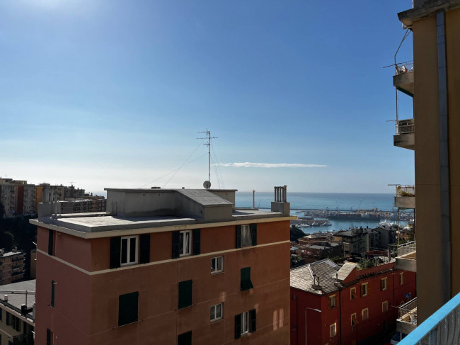 Appartamento in vendita a Oregina, Genova (GE)