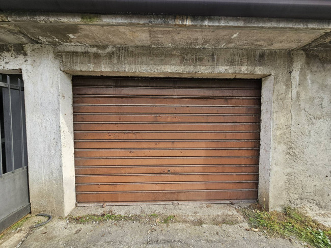 Garage/Box/Posto auto in vendita a Palazzolo Sull'oglio (BS)