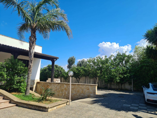 Villa in vendita a Lecce (LE)