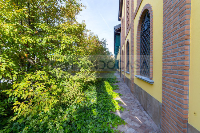 Villa in vendita a Mediglia (MI)