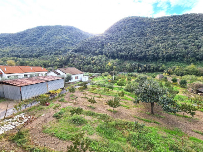 Casa indipendente in vendita a Ortovero (SV)