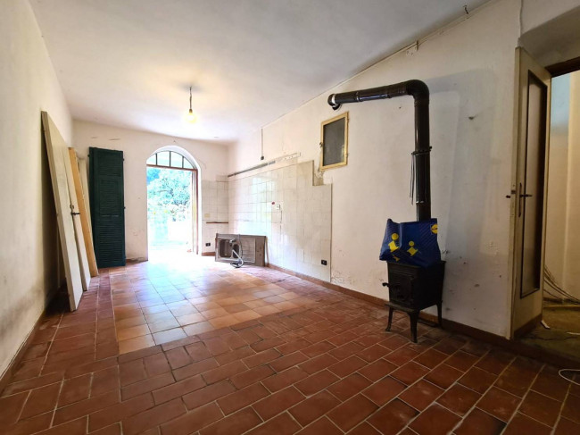 Casa indipendente in vendita a Ortovero (SV)