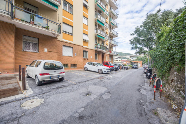 Appartamento in vendita a Sestri Ponente, Genova (GE)