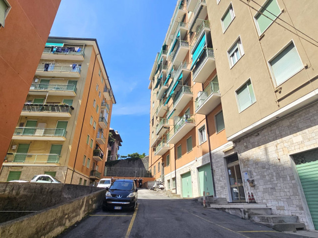 Appartamento in vendita a Genova (GE)