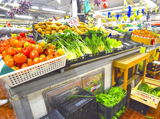 Attività commerciale in vendita a San Fruttuoso, Genova (GE)