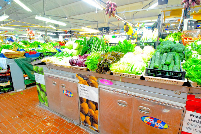 Attività commerciale in vendita a San Fruttuoso, Genova (GE)