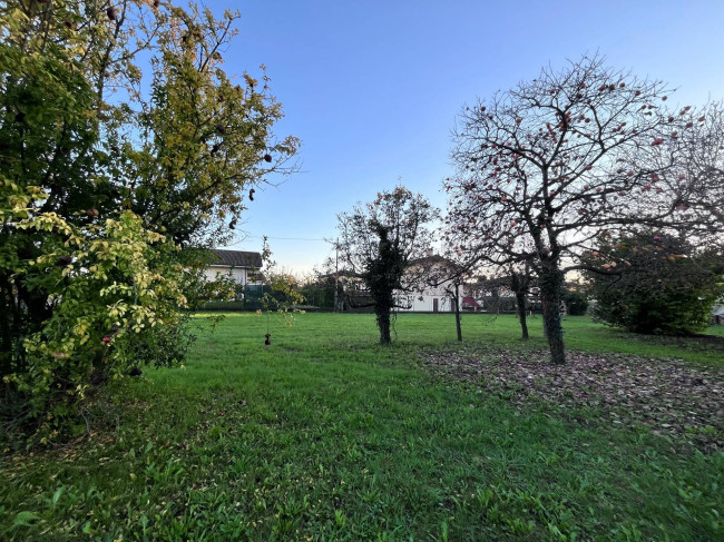 Terreno edificabile in vendita a Orcenico Inferiore, Zoppola (PN)