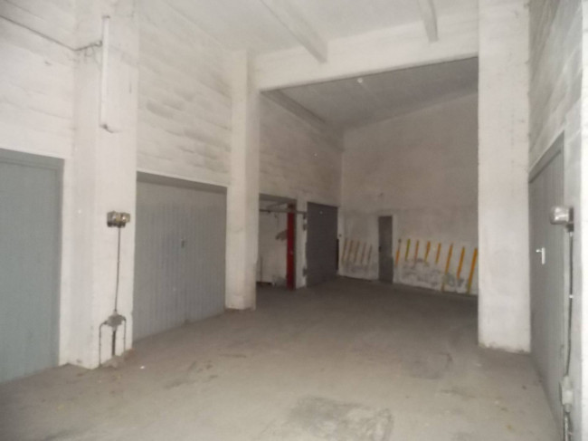 Garage/Box/Posto auto in affitto a Oregina, Genova (GE)