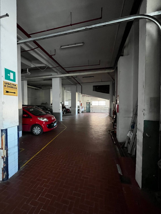 Garage/Box/Posto auto in vendita a Oregina, Genova (GE)