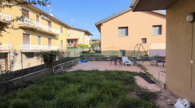 Appartamento in vendita a Rovato (BS)