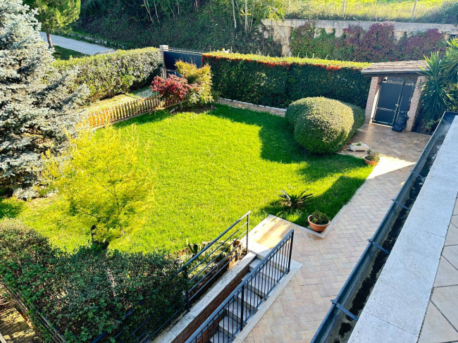 Villa bifamiliare a Ascoli Piceno