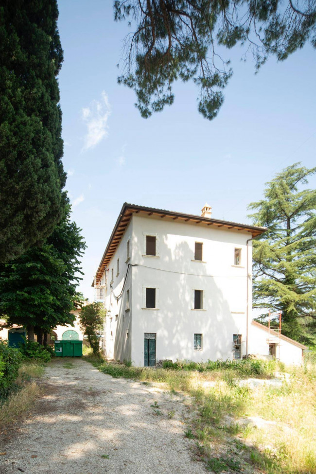 Casa indipendente a Ascoli Piceno