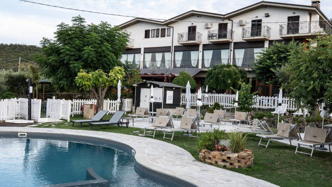 Ristorante pizzeria a Controguerra