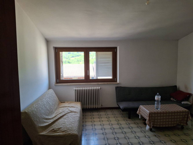 Appartamento a Folignano