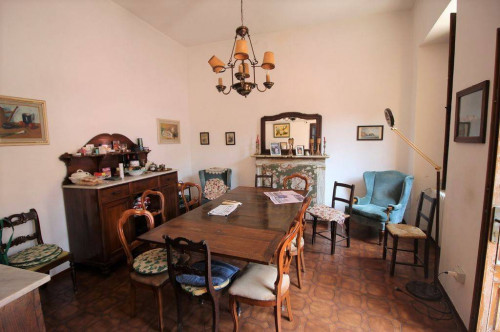Casa semi-indipendente in vendita a Piazza, Montignoso (MS)
