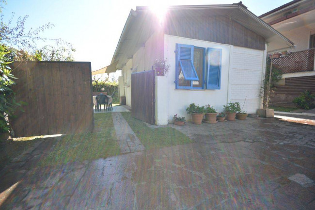 Casa singola in Vendita a Montignoso