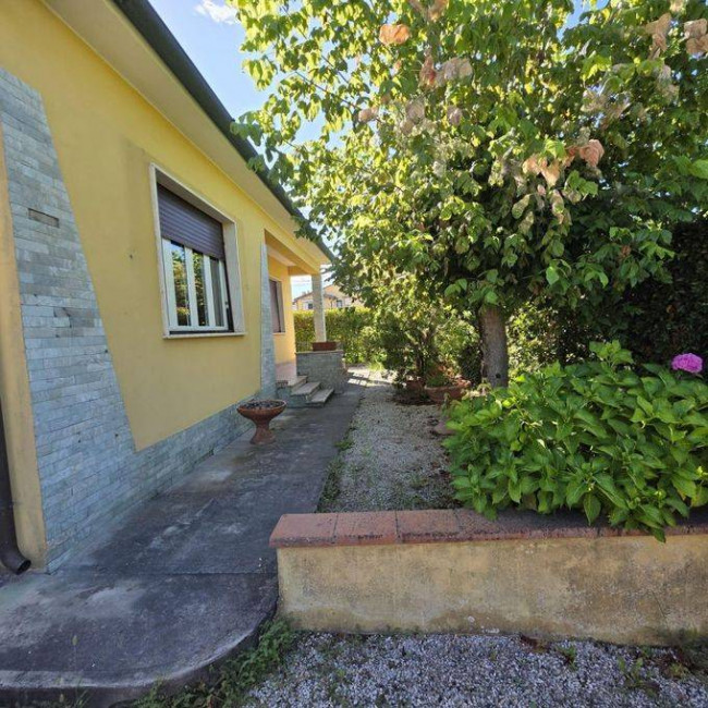 Casa singola in Vendita a Pietrasanta