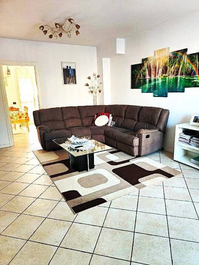 Casa semindipendente in Vendita a Camaiore