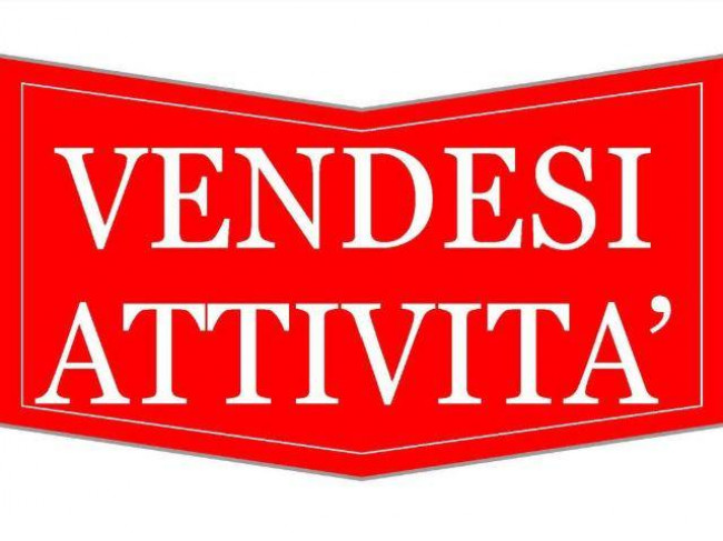 Attività commerciale in Vendita a Montignoso