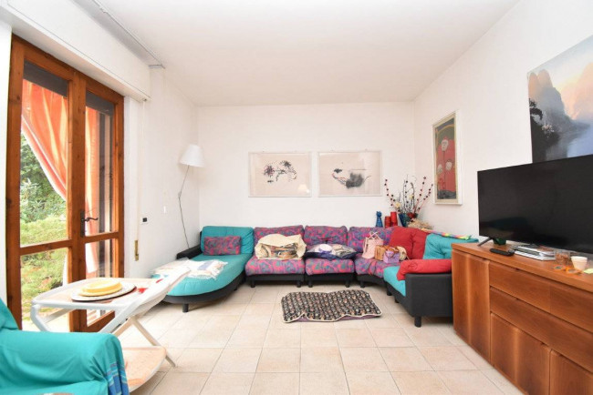 Villa Bifamiliare in Vendita a Forte dei Marmi