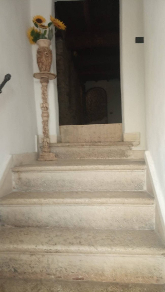 Casa indipendente in vendita a Villa San Sebastiano, Tagliacozzo (AQ)