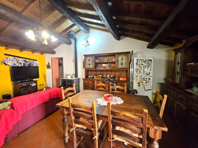 Casa indipendente in vendita a Castel Madama (RM)