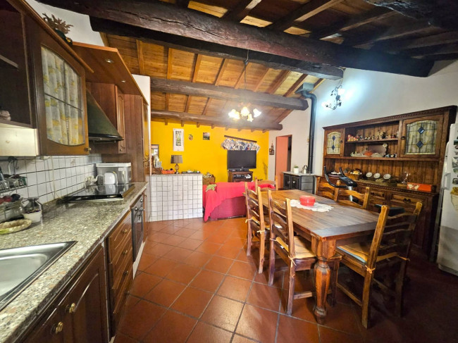 Casa indipendente in vendita a Castel Madama (RM)